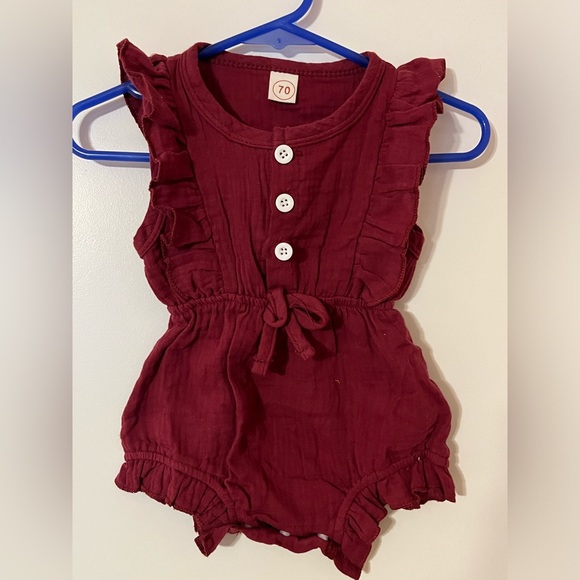 Baby Bodysuit Ruffle Jumpsuit with Hat plus short romper 3 piece set 3-6 months - Picture 9 of 13